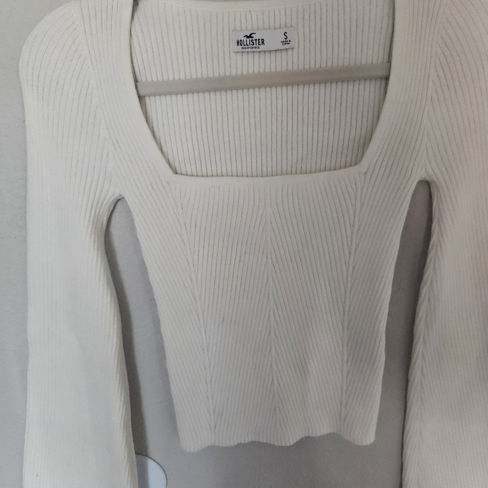 Hollister White Crop Top with Ribbed Knit